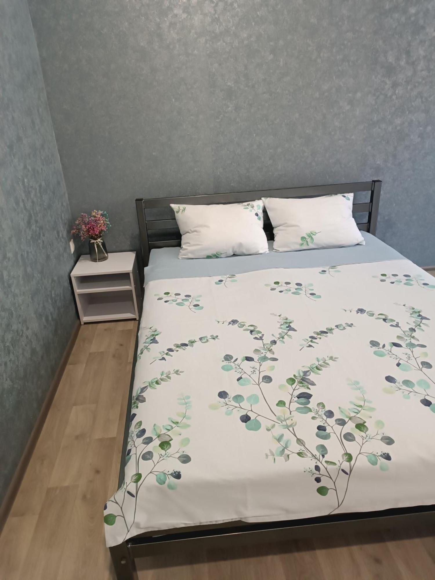 New apartments Уютная студия в центре города Дзержинка Кривой Рог Экстерьер фото